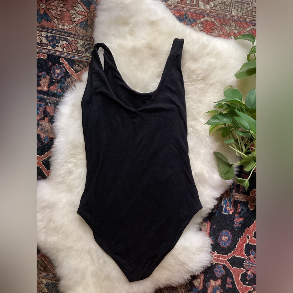 Wear Pact Organic Cotton black Body Suit size medium- new without tags